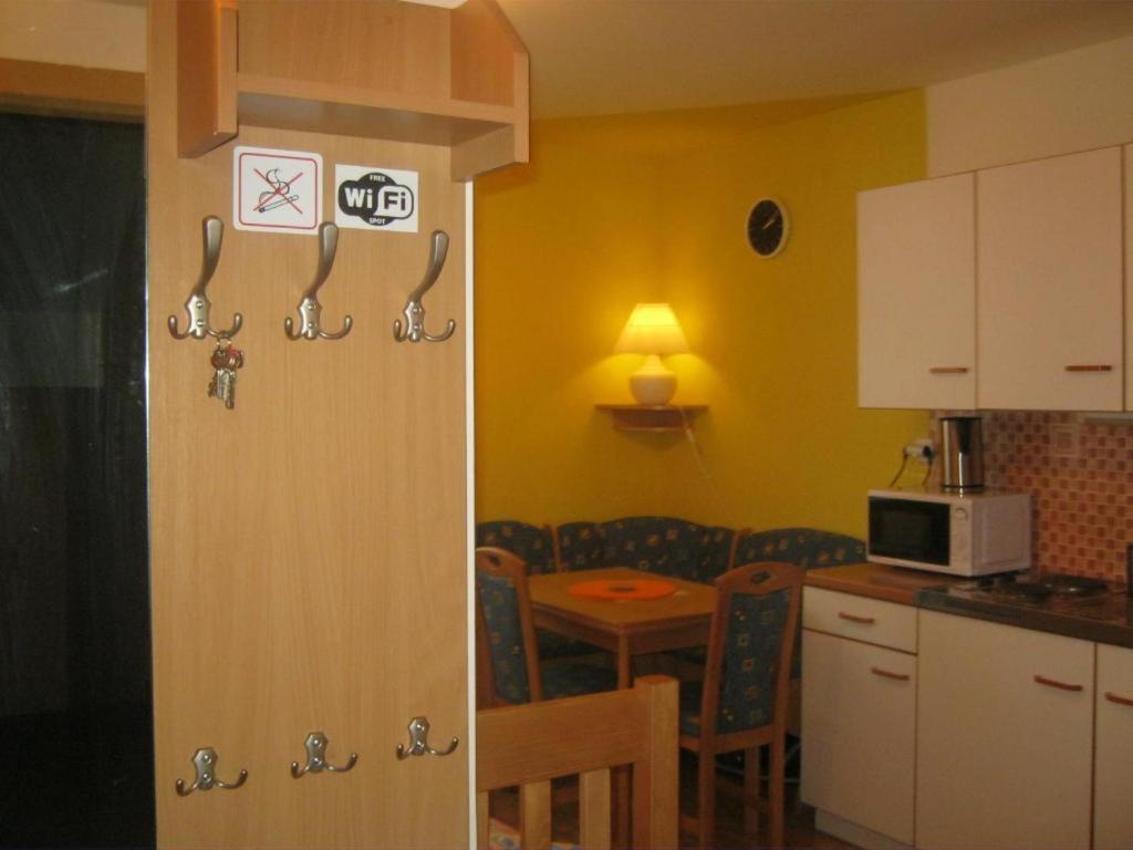 Apartman Klondajk 哈拉霍夫 外观 照片