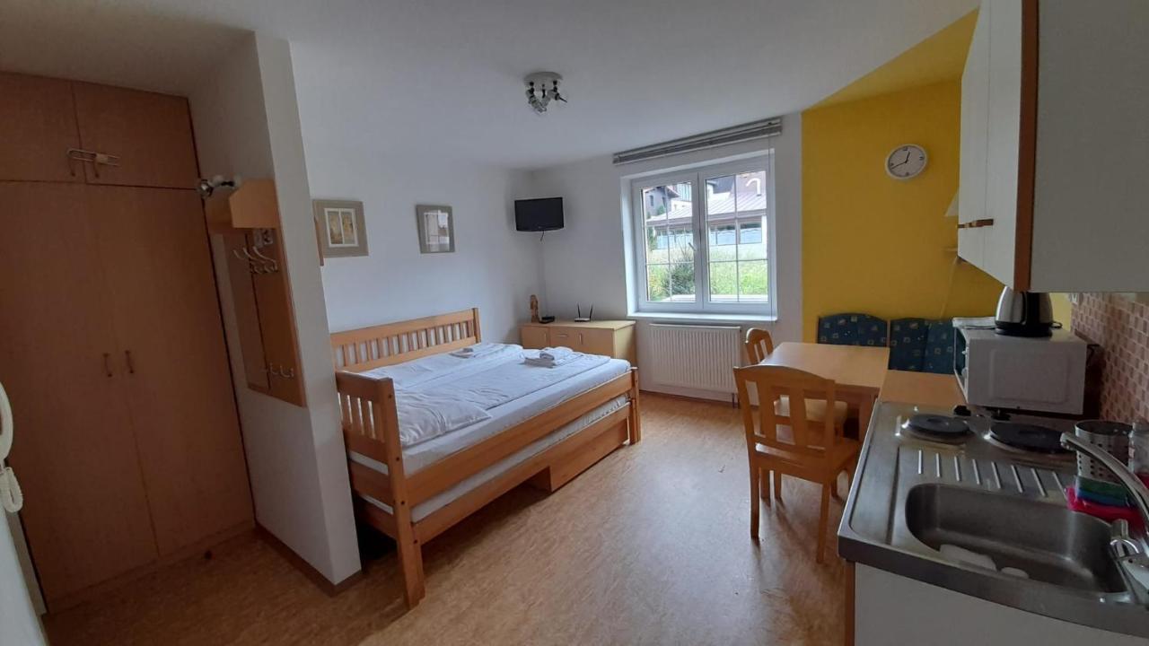 Apartman Klondajk 哈拉霍夫 外观 照片